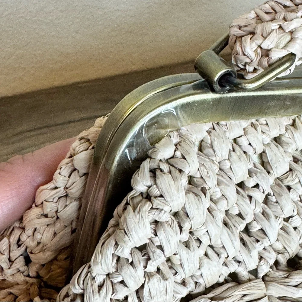 Patricia Nash Scalloped Raffia Collection Natural White Laureana Frame Satchel - Picture 7 of 16